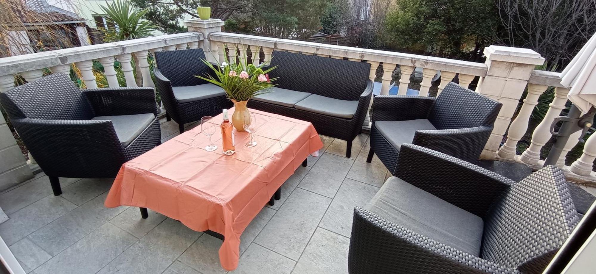 Maison Au Calme Avec Jardin Et Piscine Saint Raphael Exterior foto